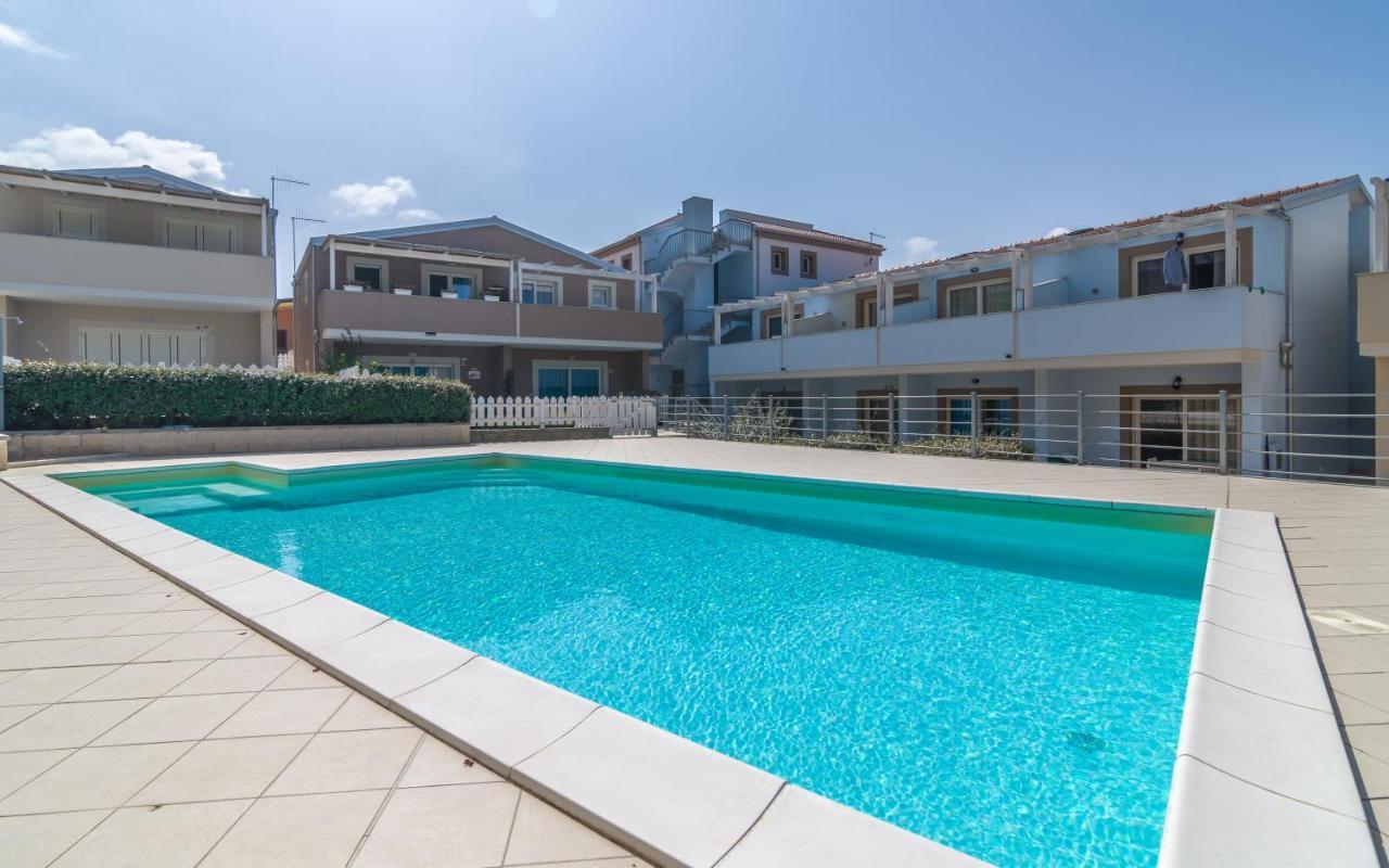Villetta Morello Climatizzata Con Giardino Privato Viddalba Екстериор снимка